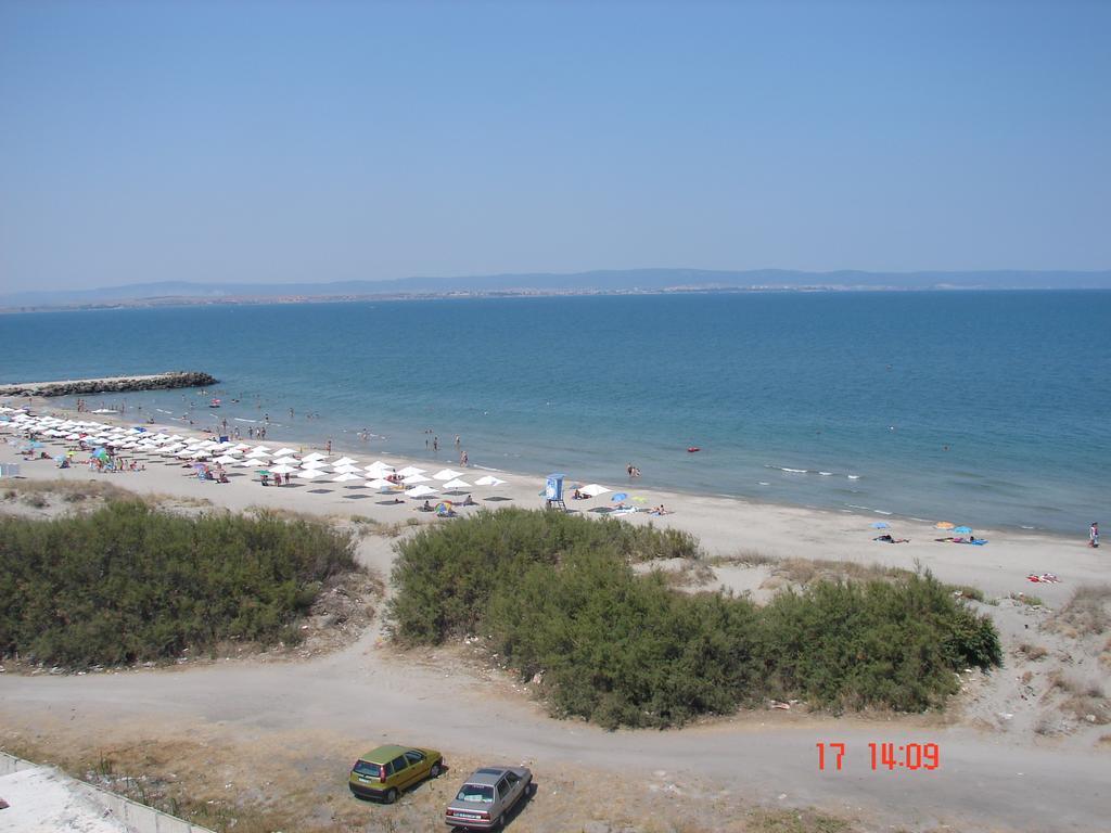 Golden Sea View Apartments 1 Поморіє Екстер'єр фото