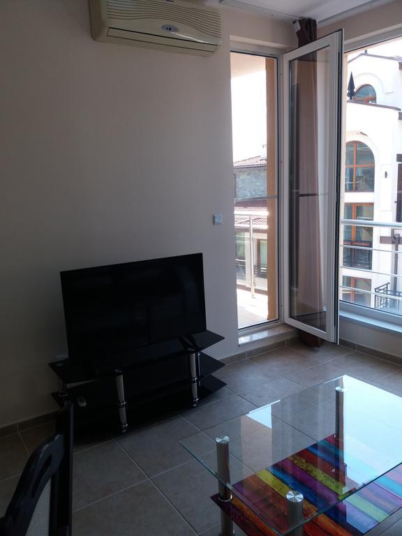 Golden Sea View Apartments 1 Поморіє Екстер'єр фото