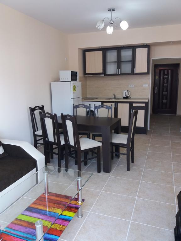 Golden Sea View Apartments 1 Поморіє Екстер'єр фото