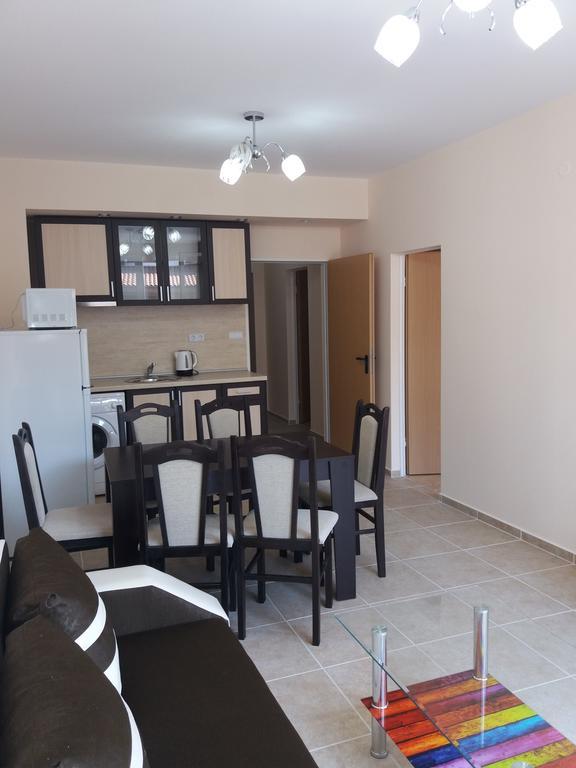 Golden Sea View Apartments 1 Поморіє Екстер'єр фото