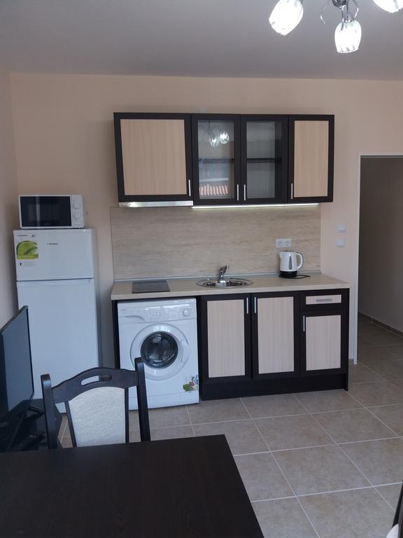 Golden Sea View Apartments 1 Поморіє Екстер'єр фото