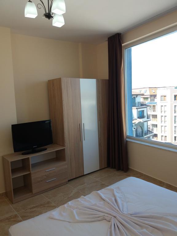 Golden Sea View Apartments 1 Поморіє Екстер'єр фото